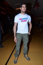 Sidharth Malhotra at Hasee Toh Phasee promotions in Cinemax, Mumbai on 19th Dec 2013
